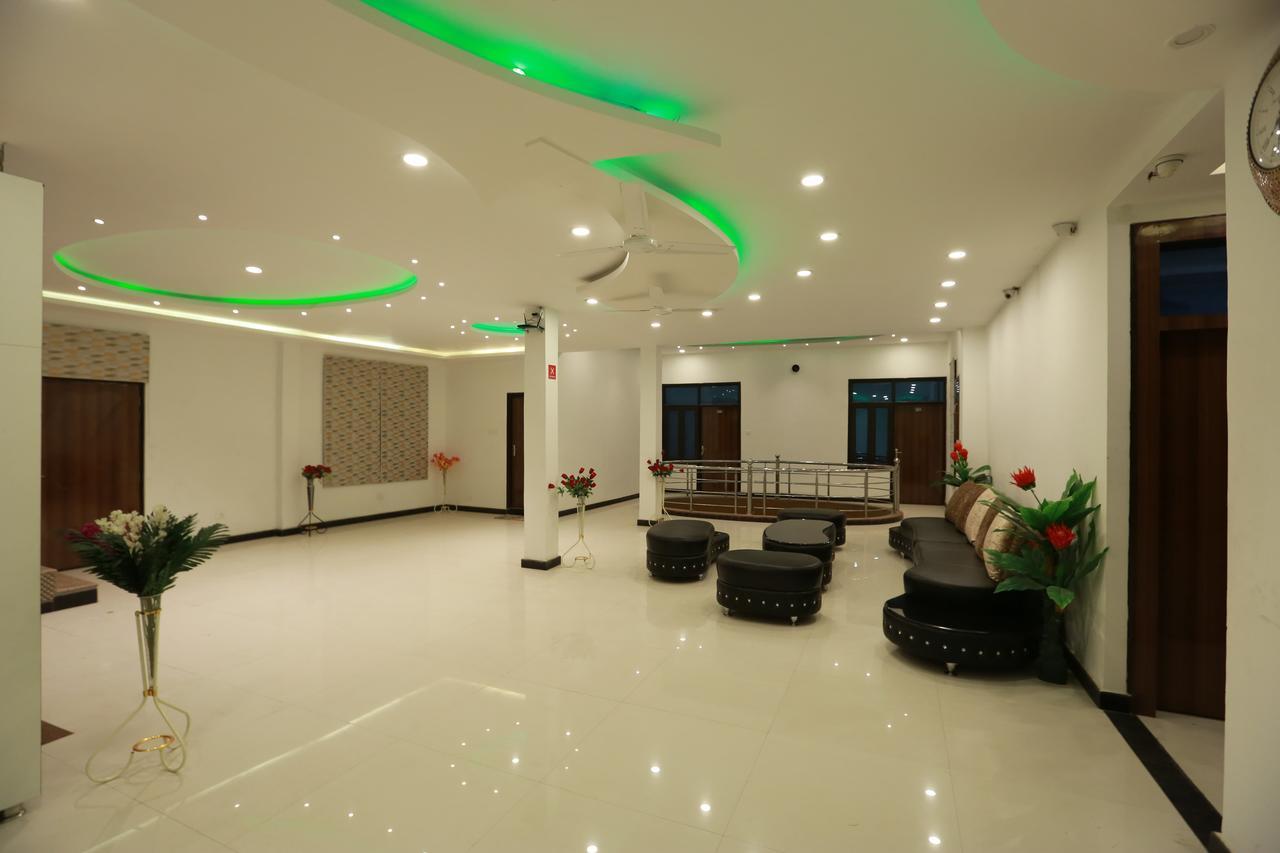 Oyo 8837 Hotel Surya Galaxy Kanpur Exteriör bild