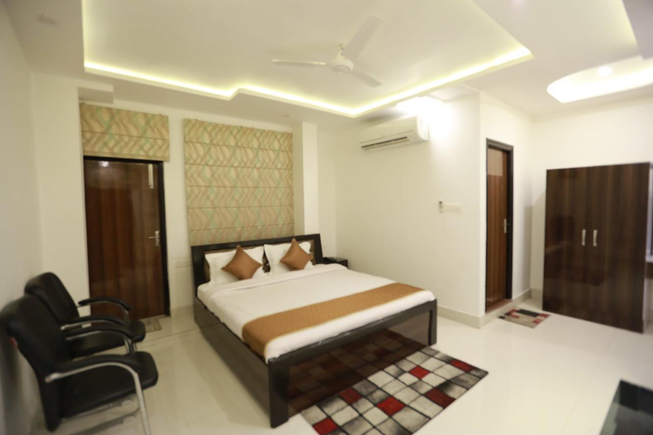 Oyo 8837 Hotel Surya Galaxy Kanpur Exteriör bild