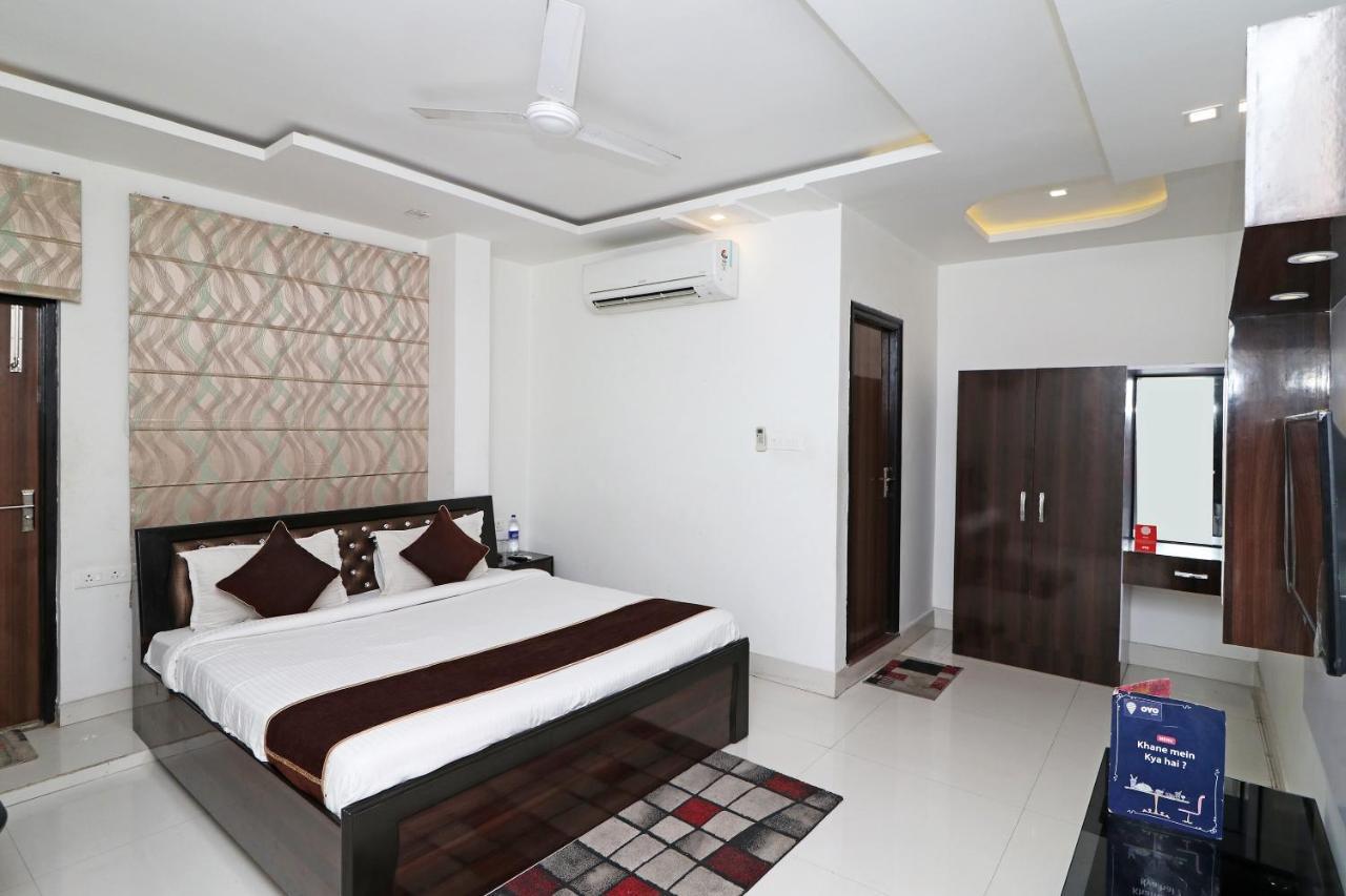 Oyo 8837 Hotel Surya Galaxy Kanpur Exteriör bild