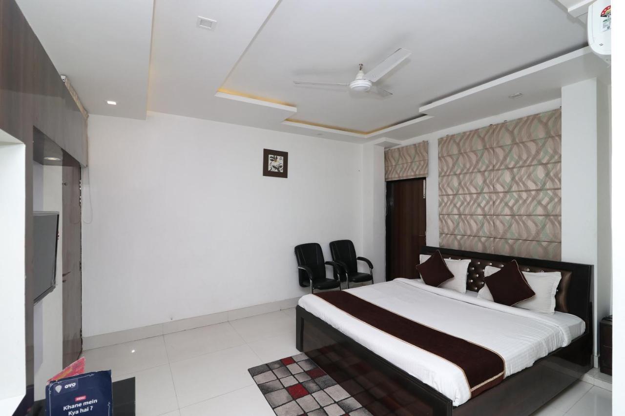 Oyo 8837 Hotel Surya Galaxy Kanpur Exteriör bild