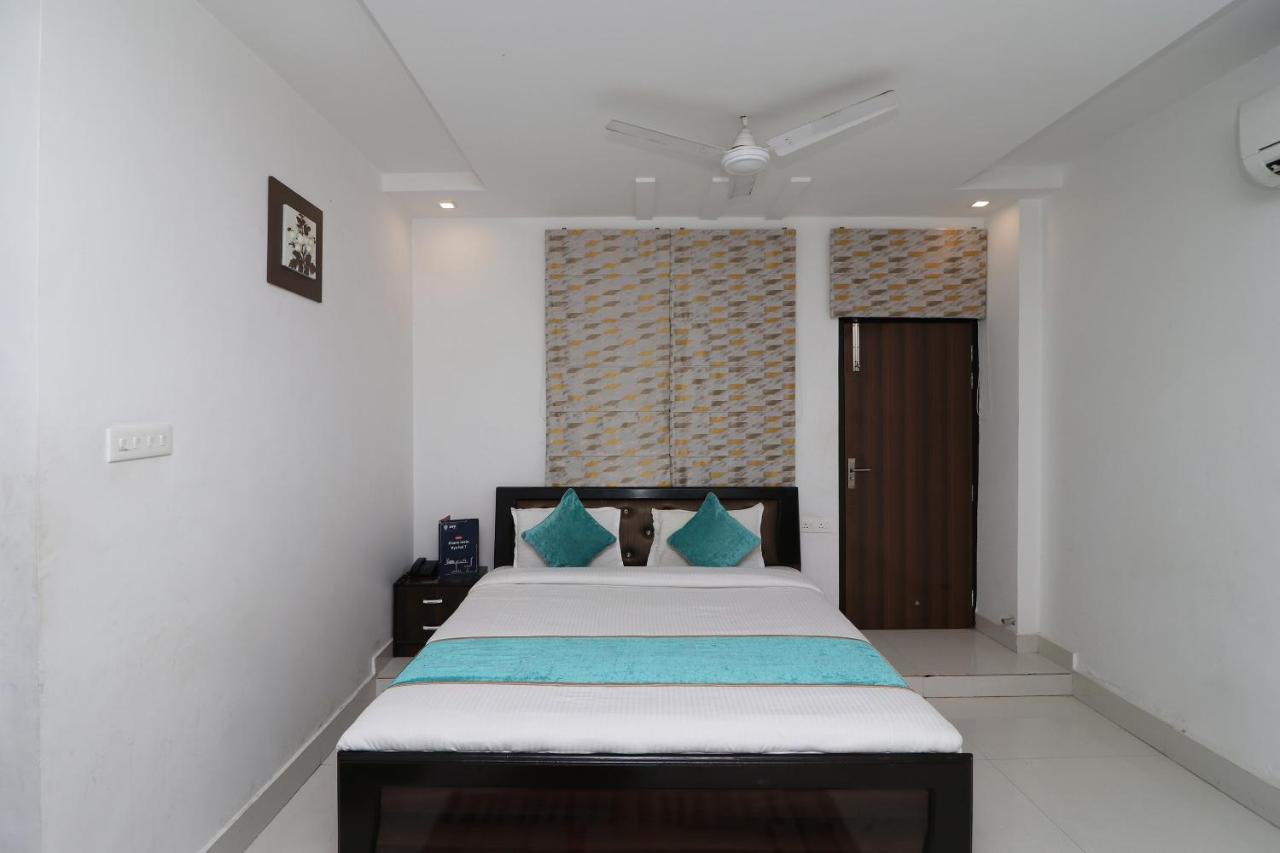 Oyo 8837 Hotel Surya Galaxy Kanpur Exteriör bild