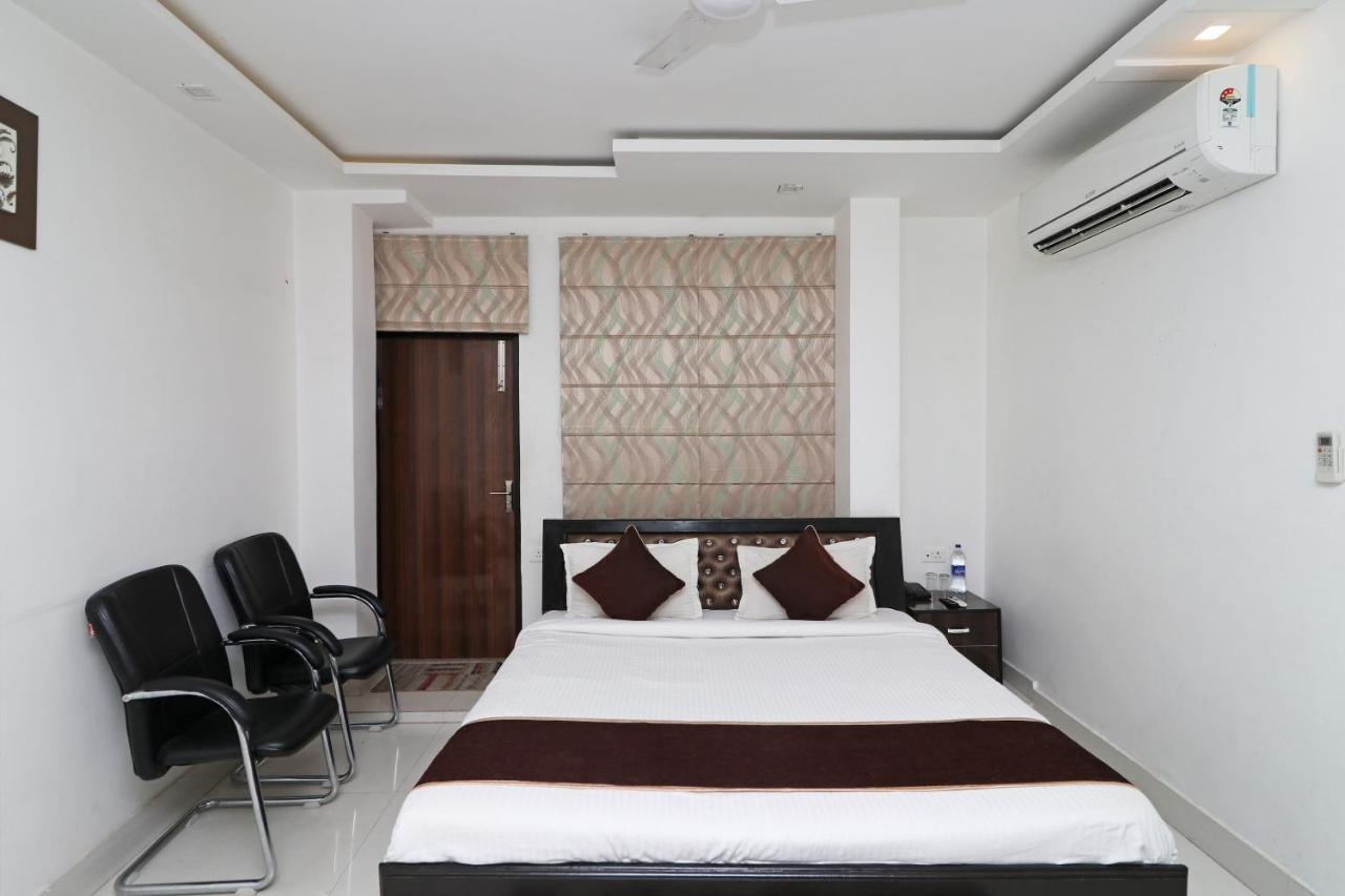 Oyo 8837 Hotel Surya Galaxy Kanpur Exteriör bild